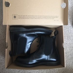 Dr Martens Flora Smooth Women Boots